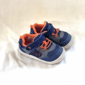 Baby boys shoes size 4 “Surprize”